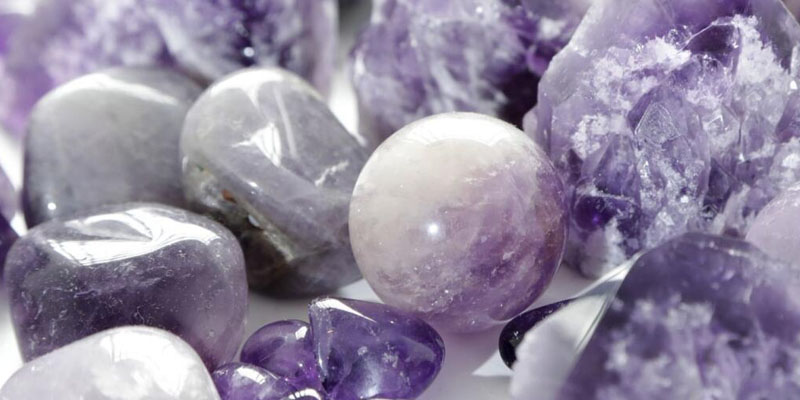 Astrology and the connection between astrology and crystal pendulums 